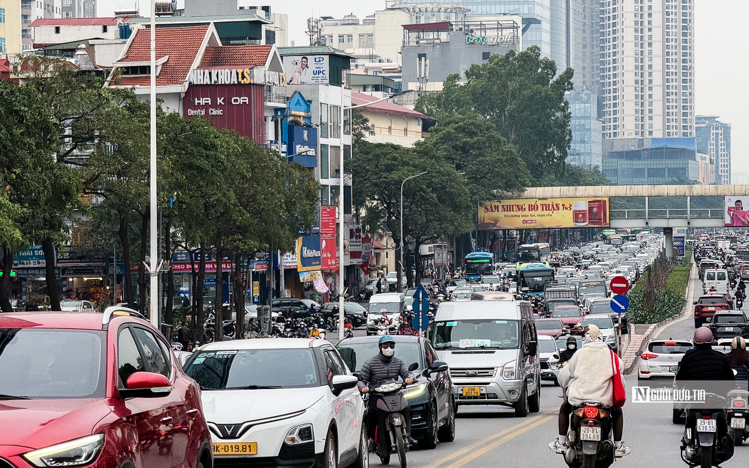 Hà Nội: Dòng xe nối đuôi dài hàng km chờ thoát khỏi đại lộ Thăng Long- Ảnh 8.