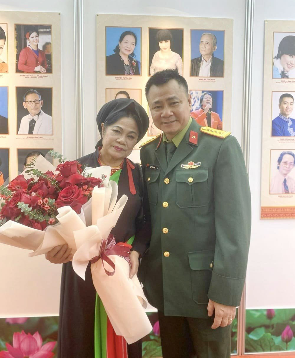 NSƯT Minh Phức: U80 vẫn tâm huyết với nghề, lạc quan chống lại bạo bệnh- Ảnh 4. NSƯT Minh Phức: U80 vẫn tâm huyết với nghề, lạc quan chống lại bạo bệnh- Ảnh 4.