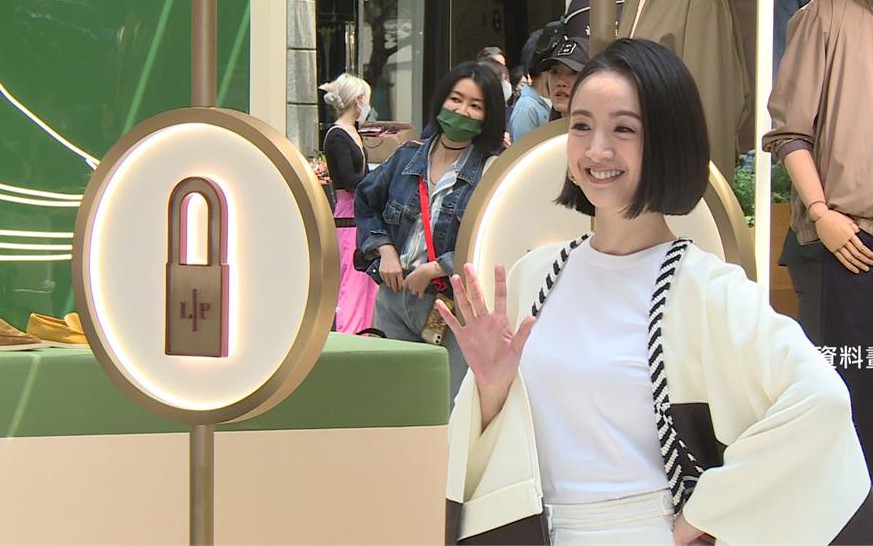 Nữ b&aacute;c sĩ bầu đ&ocirc;i 8 th&aacute;ng rưỡi vượt 250km nhận bằng: &ldquo;3 mẹ con c&ugrave;ng tốt nghiệp&rdquo; g&acirc;y x&uacute;c động- Ảnh 4.