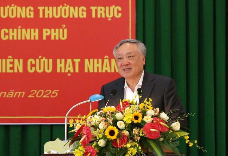 Phó Thủ tướng: Điện nền hạt nhân là 