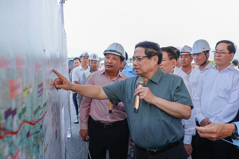 Thủ tướng yêu cầu nếu chậm tiến độ sân bay Long Thành thì "thay người"- Ảnh 3.