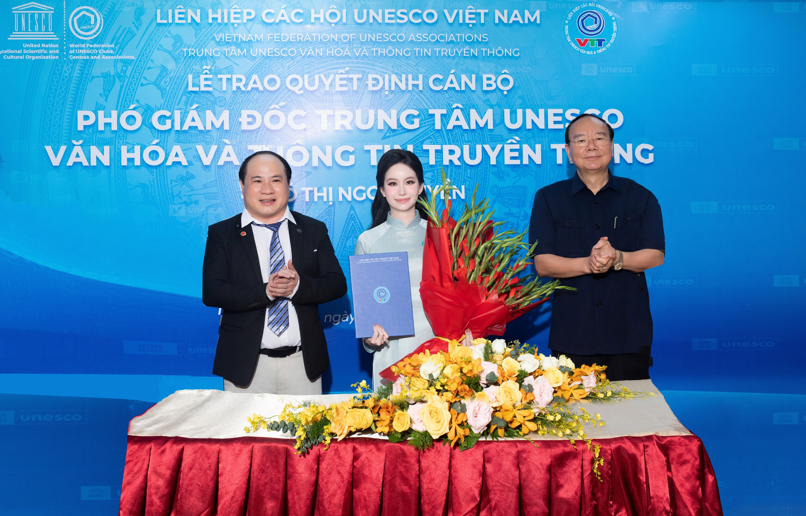 Chân dung, tiểu sử bà Võ Thị Ngọc Huyền - Tân Phó Giám đốc Trung tâm UNESCO Văn hóa và Thông tin Truyền thông - Ảnh 2.