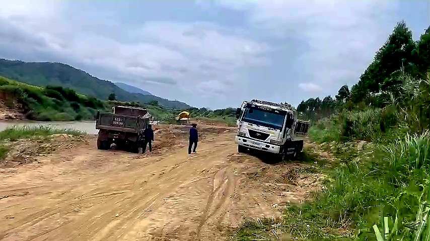 Đắk Lắk: Xác minh, xử lý 8 điểm khai thác cát trái phép- Ảnh 2.