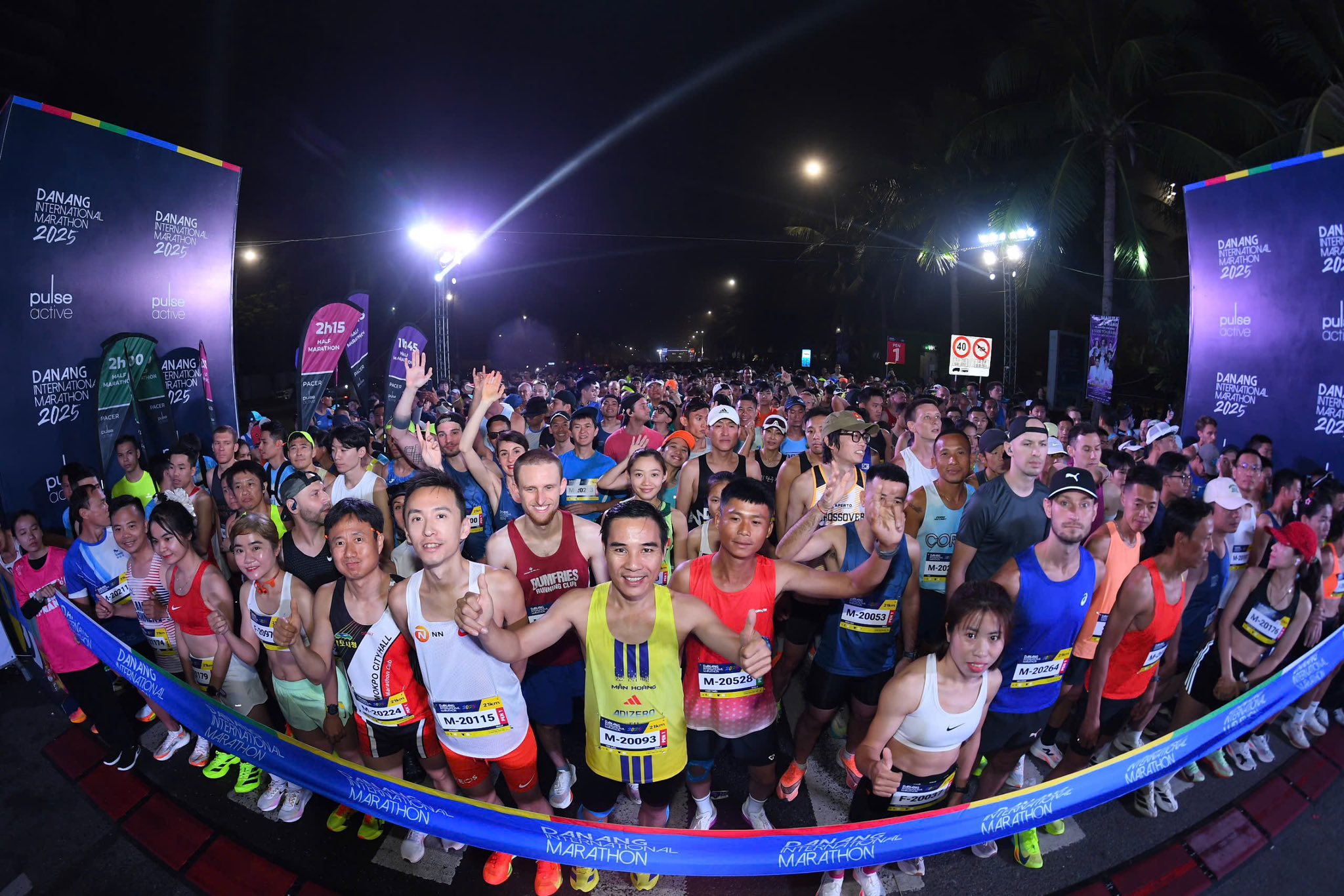 Vận động viên Việt Nam đạt giải Nhất Marathon quốc tế tại Đà Nẵng- Ảnh 2.