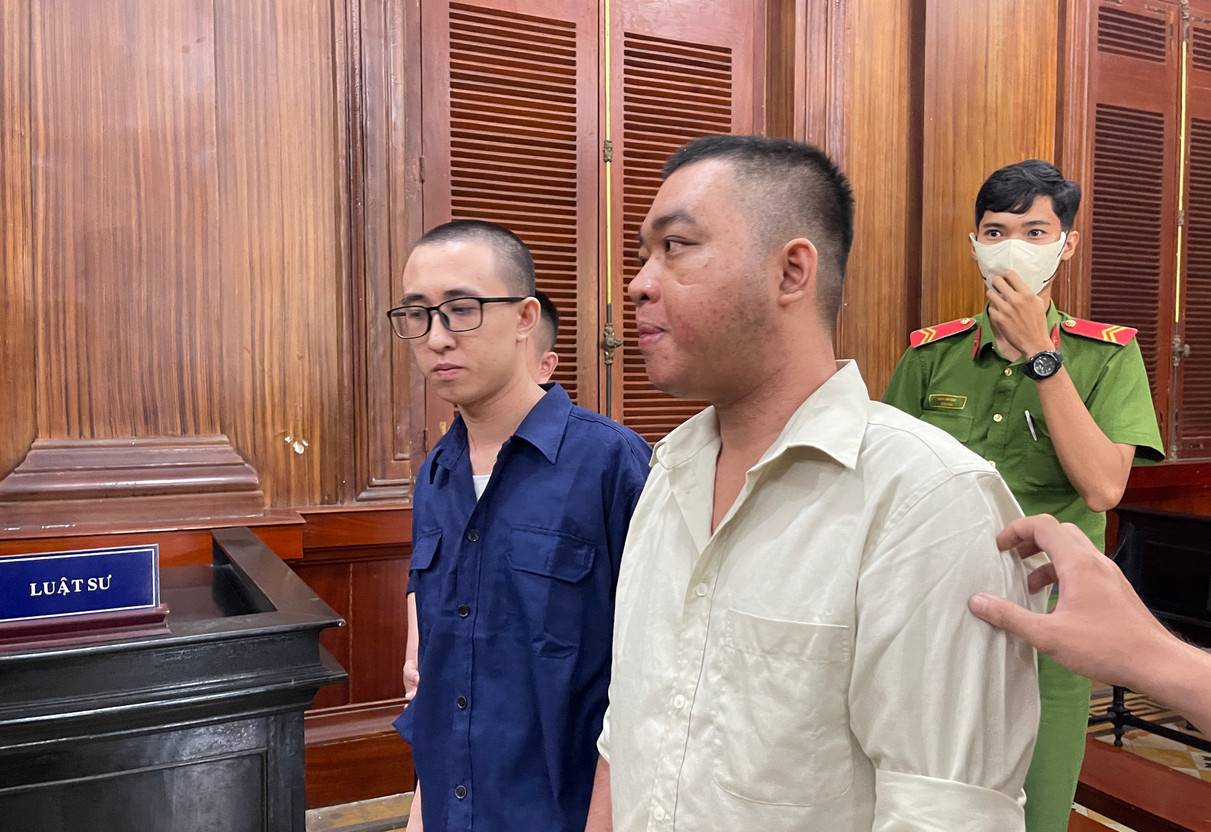 Trả hồ sơ điều tra bổ sung vụ án giả mạo ngân hàng lừa hơn 2.000 người- Ảnh 1. Trả hồ sơ điều tra bổ sung vụ án giả mạo ngân hàng lừa hơn 2.000 người- Ảnh 1.