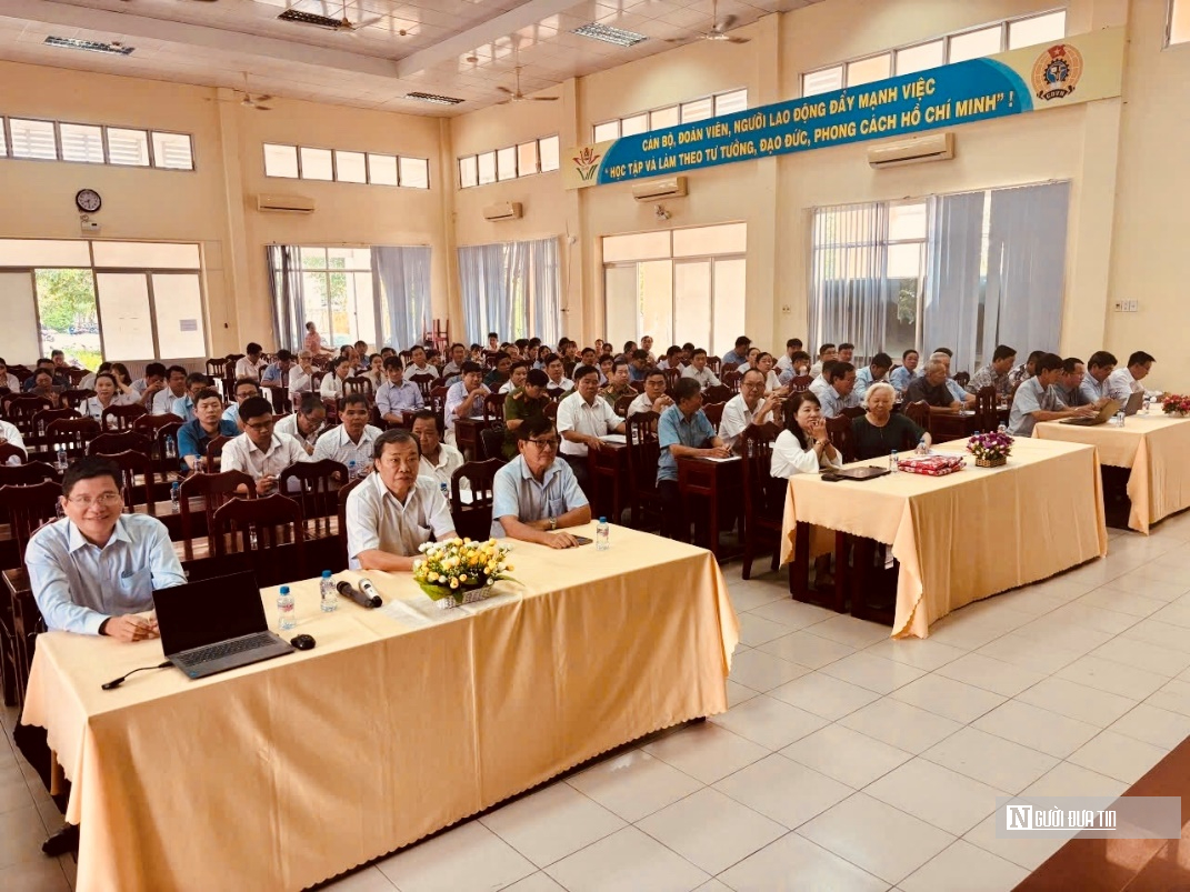 Hành trình hơn 20 năm gieo mầm công lý của một nữ luật gia- Ảnh 2. Hành trình hơn 20 năm gieo mầm công lý của một nữ luật gia- Ảnh 2.