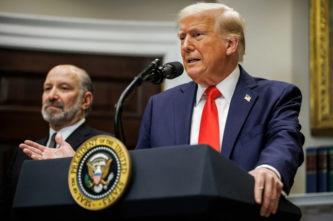 Ông Trump và bước đi khiến Bắc Mỹ đối diện nguy cơ chiến tranh thương mại- Ảnh 1. Ông Trump và bước đi khiến Bắc Mỹ đối diện nguy cơ chiến tranh thương mại- Ảnh 1.