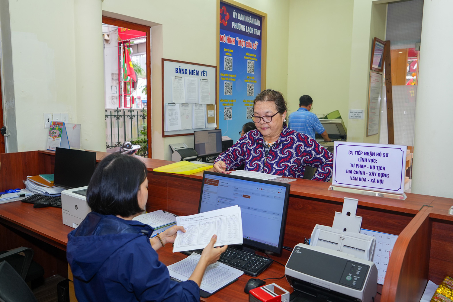 Hải Phòng xây dựng và thực hiện bộ tiêu chí “Chính quyền thân thiện”- Ảnh 1.