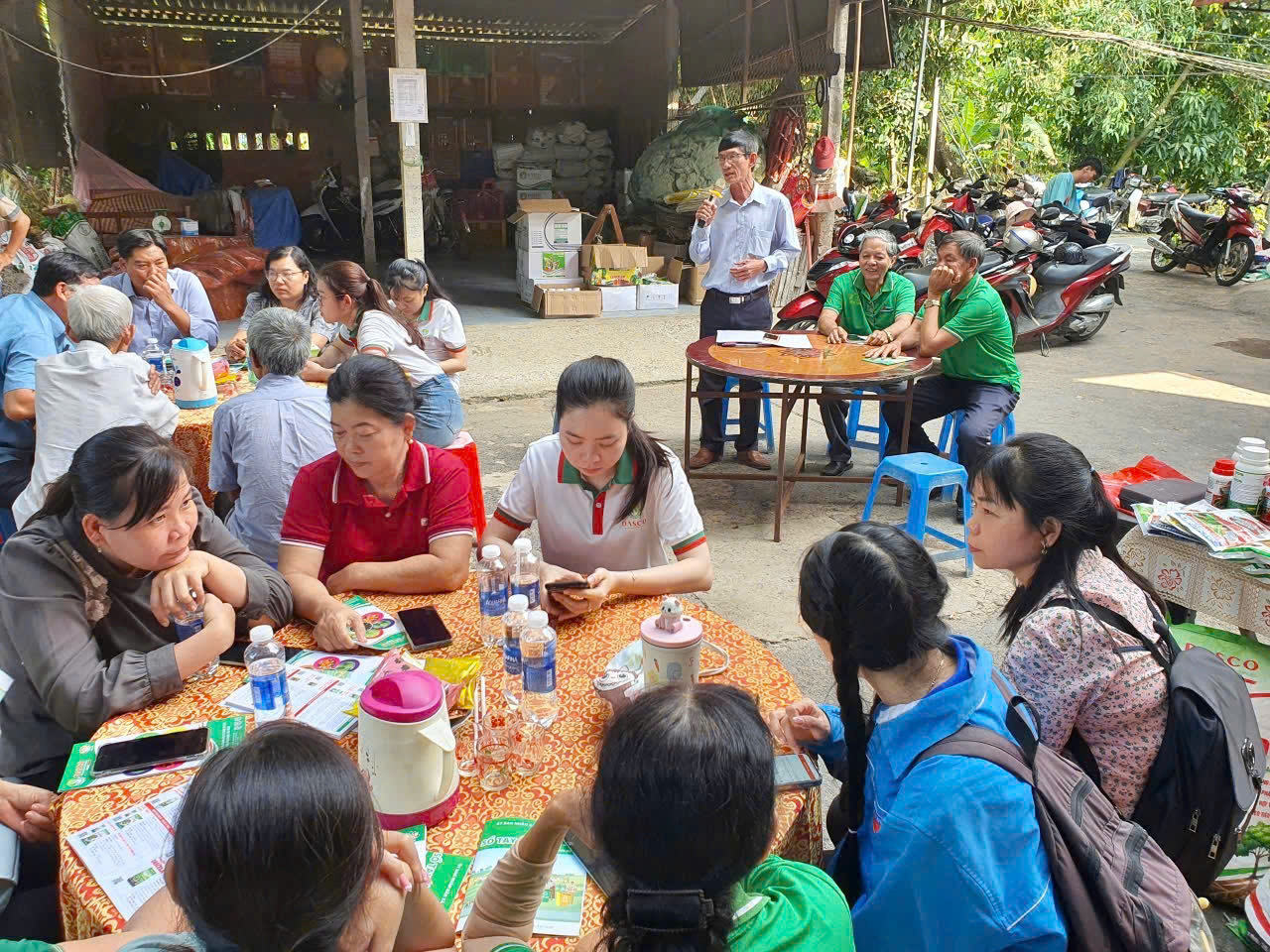 Đồng Tháp: Hội Luật gia huyện Cao Lãnh tăng cường tuyên truyền, phổ biến pháp luật an ninh mạng- Ảnh 1.