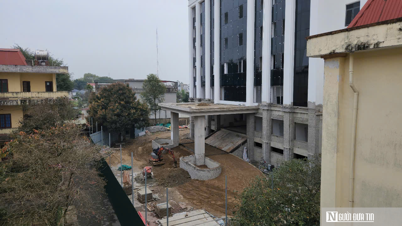 Lý do trụ sở cấp huyện ở Thanh Hóa tăng vốn từ 45 - 52 tỷ đồng trước ngày giải thể- Ảnh 2. Lý do trụ sở cấp huyện ở Thanh Hóa tăng vốn từ 45 - 52 tỷ đồng trước ngày giải thể- Ảnh 2.