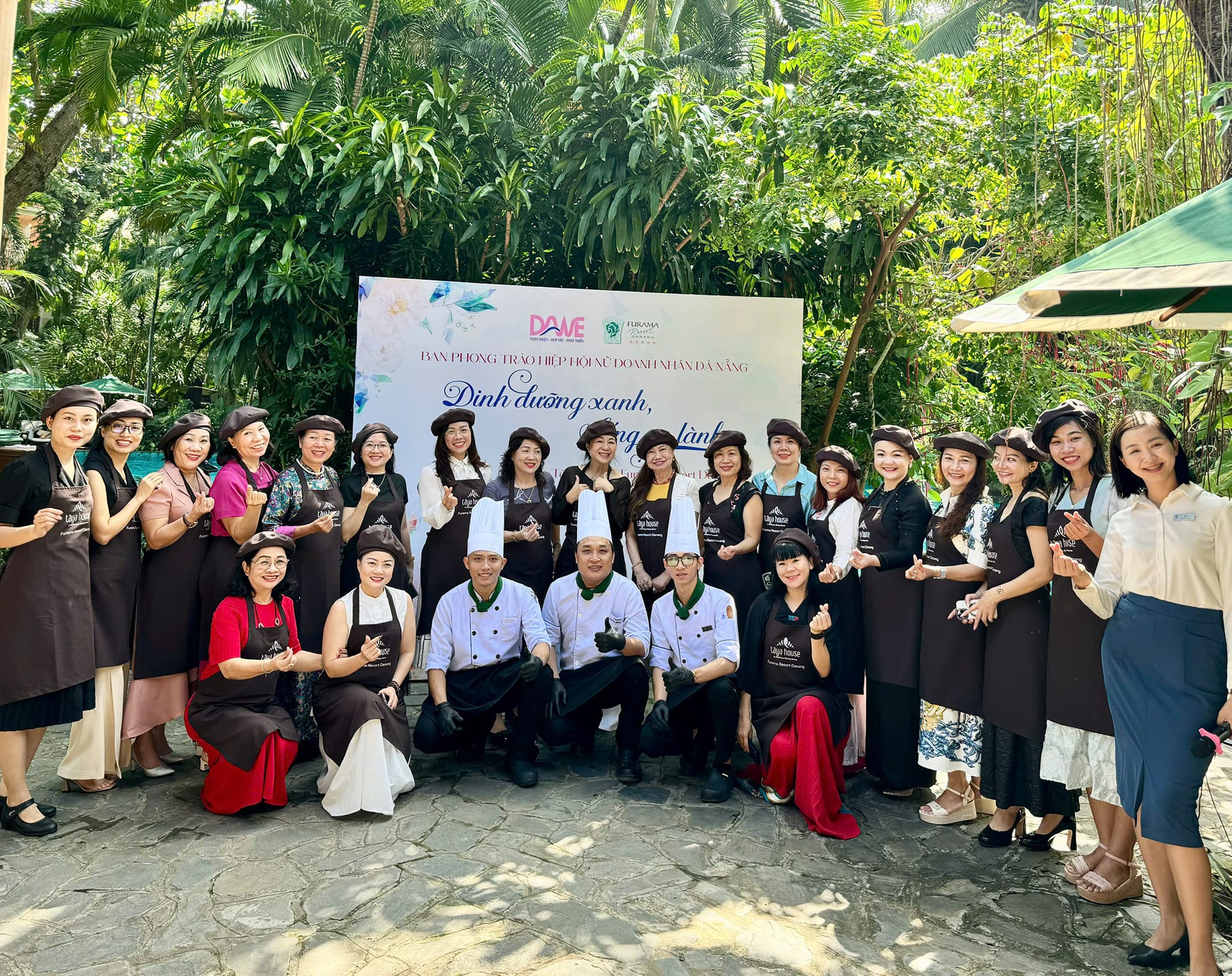 Chủ tịch Hiệp hội Nữ doanh nhân Đà Nẵng: Định vị lại giá trị trong thời đại AI- Ảnh 3. Chủ tịch Hiệp hội Nữ doanh nhân Đà Nẵng: Định vị lại giá trị trong thời đại AI- Ảnh 3.