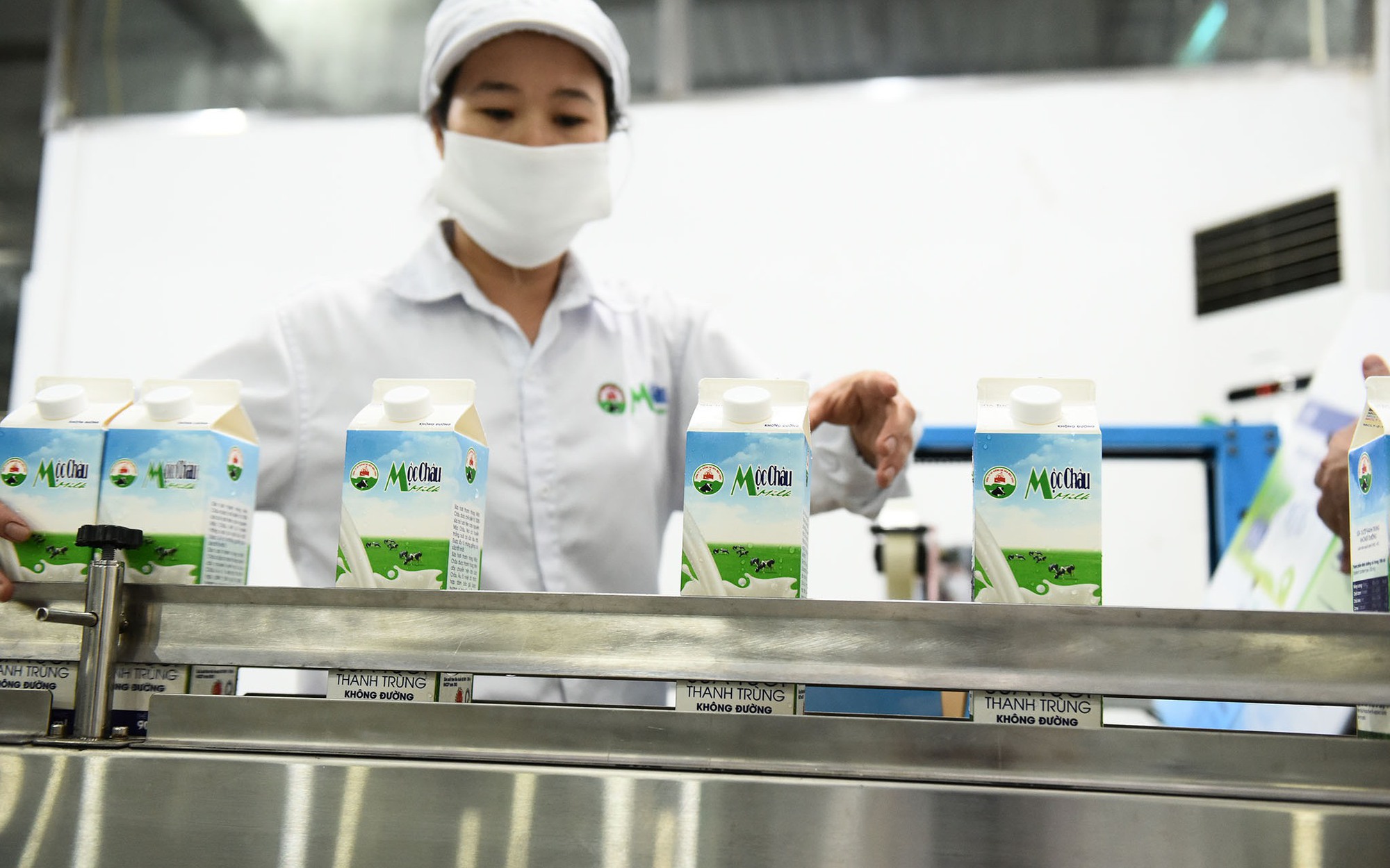 Vinamilk và “ván bài” Mộc Châu Milk