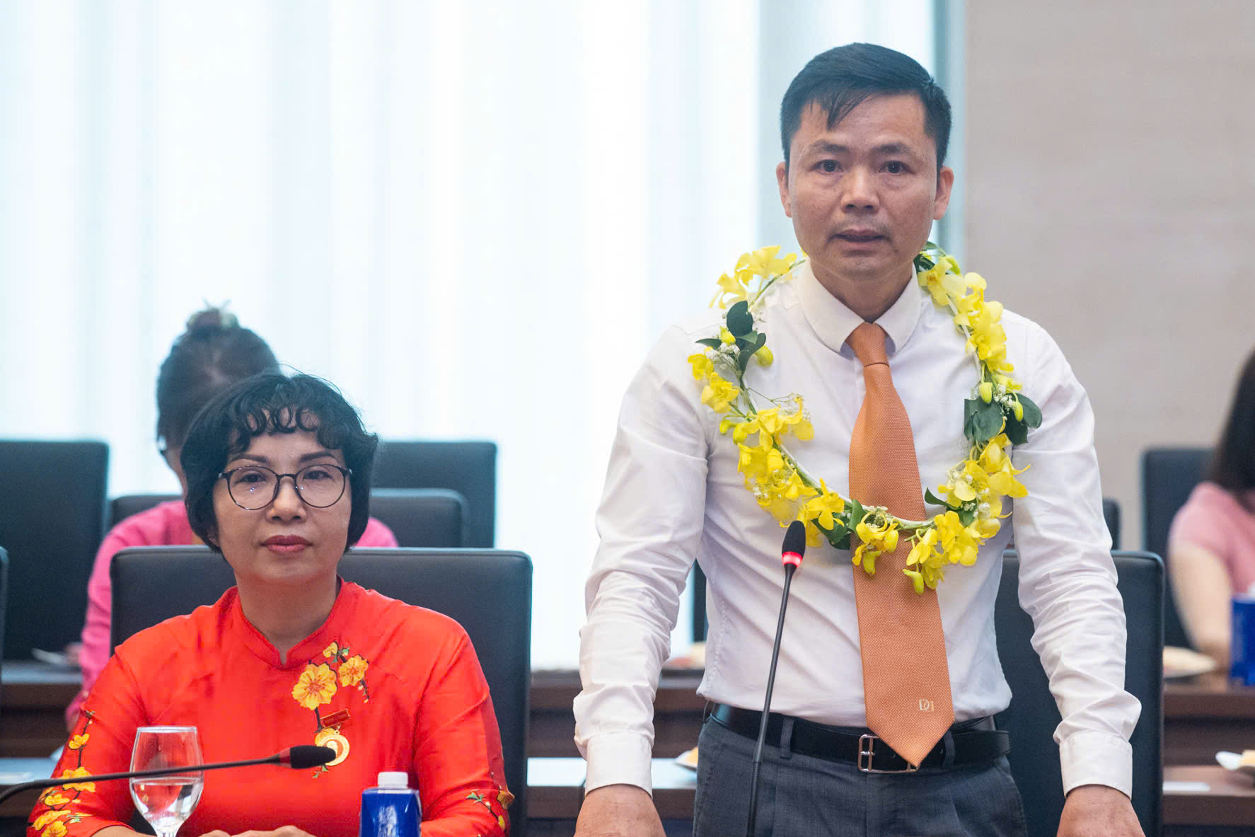 Chủ tịch Quốc hội Trần Thanh Mẫn: Ghi nhận và trân trọng đóng góp của những người lao động nơi tuyến đầu của ngành năng lượng quốc gia- Ảnh 7. Chủ tịch Quốc hội Trần Thanh Mẫn: Ghi nhận và trân trọng đóng góp của những người lao động nơi tuyến đầu của ngành năng lượng quốc gia- Ảnh 7.