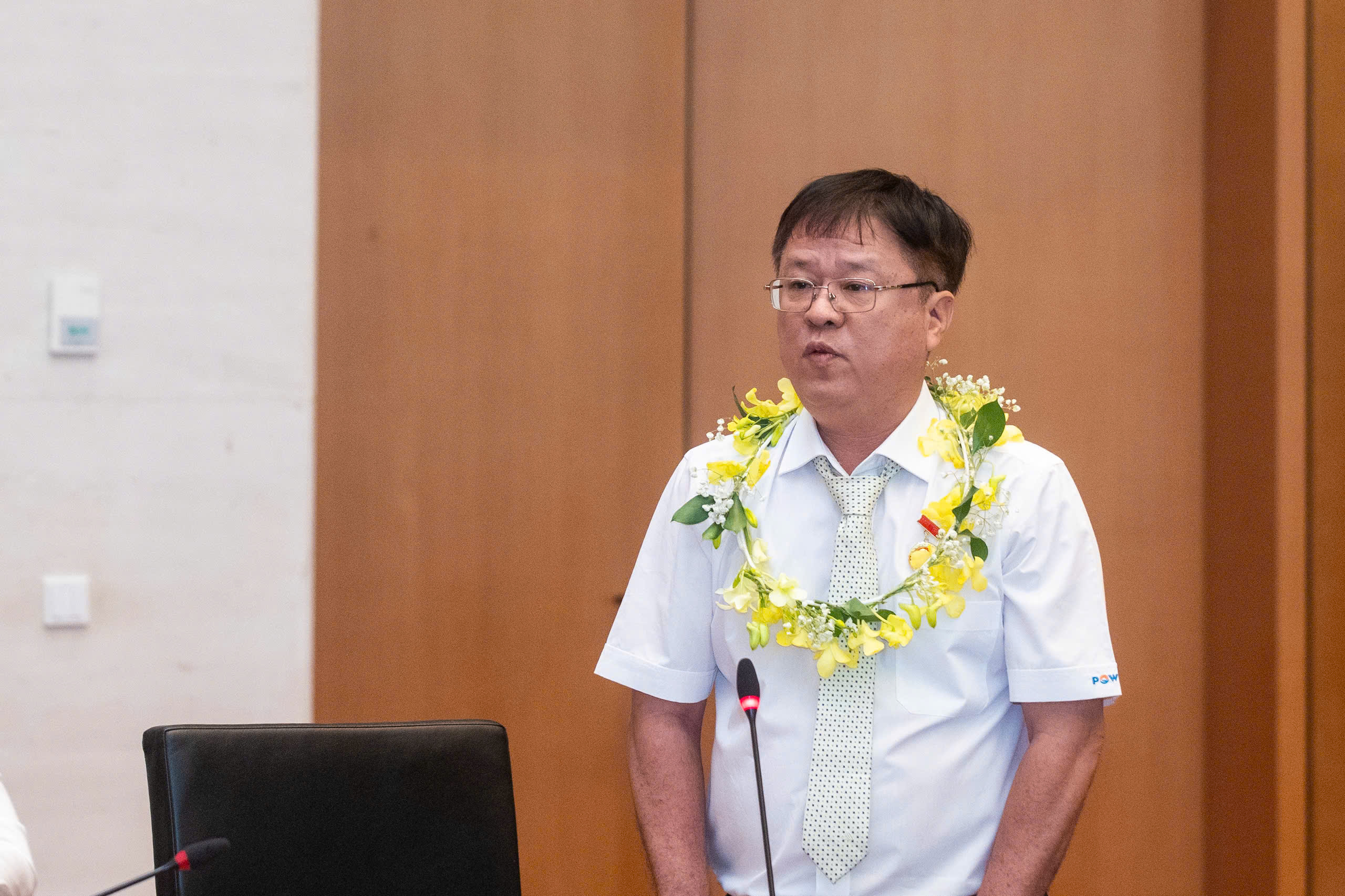 Chủ tịch Quốc hội Trần Thanh Mẫn: Ghi nhận và trân trọng đóng góp của những người lao động nơi tuyến đầu của ngành năng lượng quốc gia- Ảnh 8. Chủ tịch Quốc hội Trần Thanh Mẫn: Ghi nhận và trân trọng đóng góp của những người lao động nơi tuyến đầu của ngành năng lượng quốc gia- Ảnh 8.