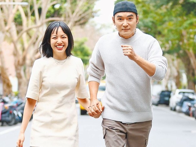 Tuổi 57 của "đệ nhất mỹ nam cổ trang" một thời: Sống bình dị, dành đam mê cho nhiếp ảnh- Ảnh 6. Tuổi 57 của "đệ nhất mỹ nam cổ trang" một thời: Sống bình dị, dành đam mê cho nhiếp ảnh- Ảnh 6.