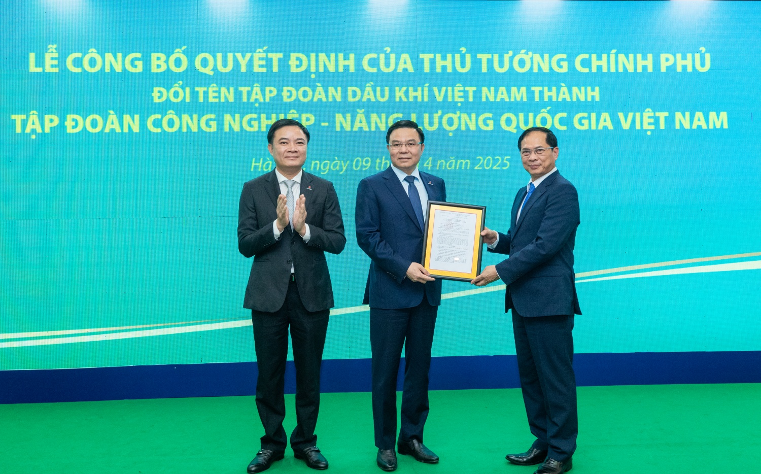 Petrovietnam: Tiên phong trong chuyển dịch năng lượng và tăng trưởng xanh bền vững- Ảnh 1. Petrovietnam: Tiên phong trong chuyển dịch năng lượng và tăng trưởng xanh bền vững- Ảnh 1.