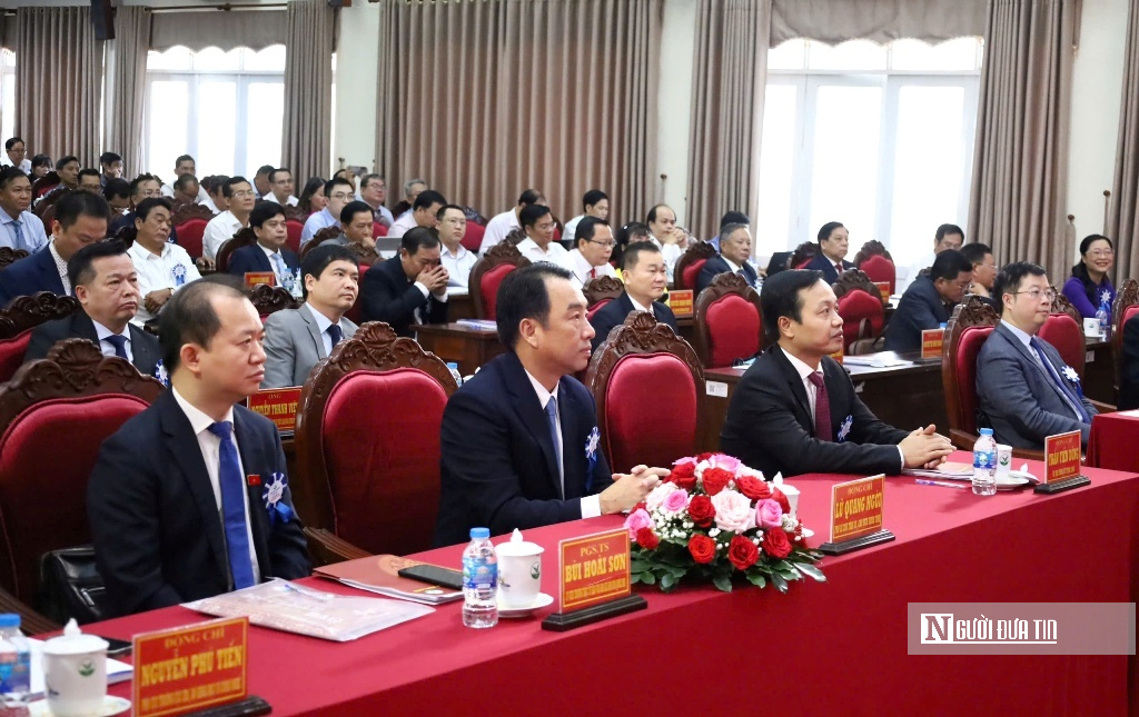Báo chí, truyền hình buộc phải thay đổi cả nội dung lẫn công nghệ để bắt kịp xu thế- Ảnh 1.