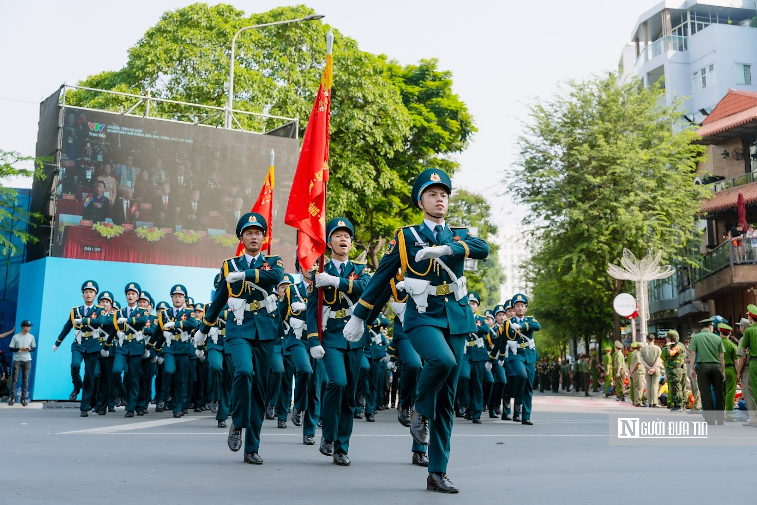 Minh chứng rõ nét cho sự trưởng thành toàn diện của lực lượng vũ trang nhân dân Việt Nam- Ảnh 3. Minh chứng rõ nét cho sự trưởng thành toàn diện của lực lượng vũ trang nhân dân Việt Nam- Ảnh 3.