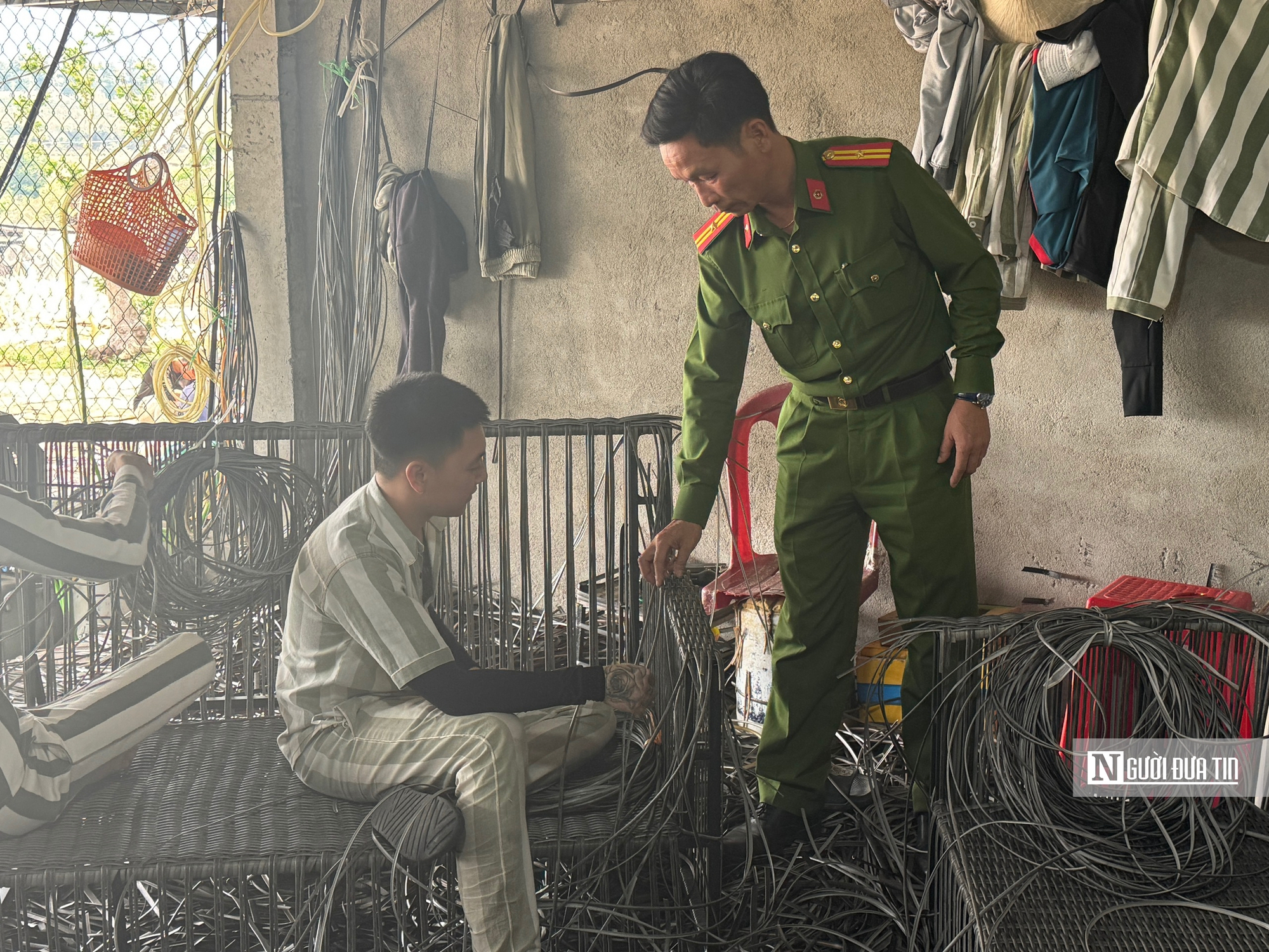 Ánh mắt rạng ngời, niềm vui của phạm nhân ngày đặc xá- Ảnh 4. Ánh mắt rạng ngời, niềm vui của phạm nhân ngày đặc xá- Ảnh 4.