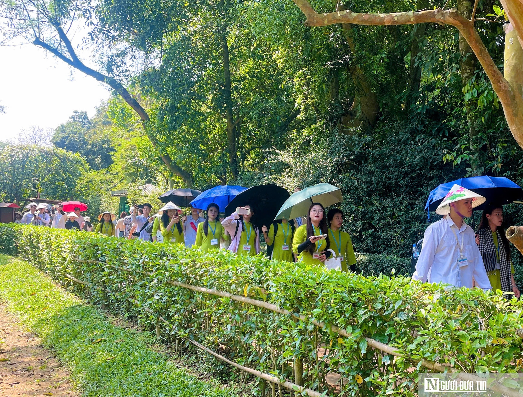 Quê Bác đón hàng vạn du khách về thăm dịp lễ 30/4- 1/5- Ảnh 2. Quê Bác đón hàng vạn du khách về thăm dịp lễ 30/4- 1/5- Ảnh 2.
