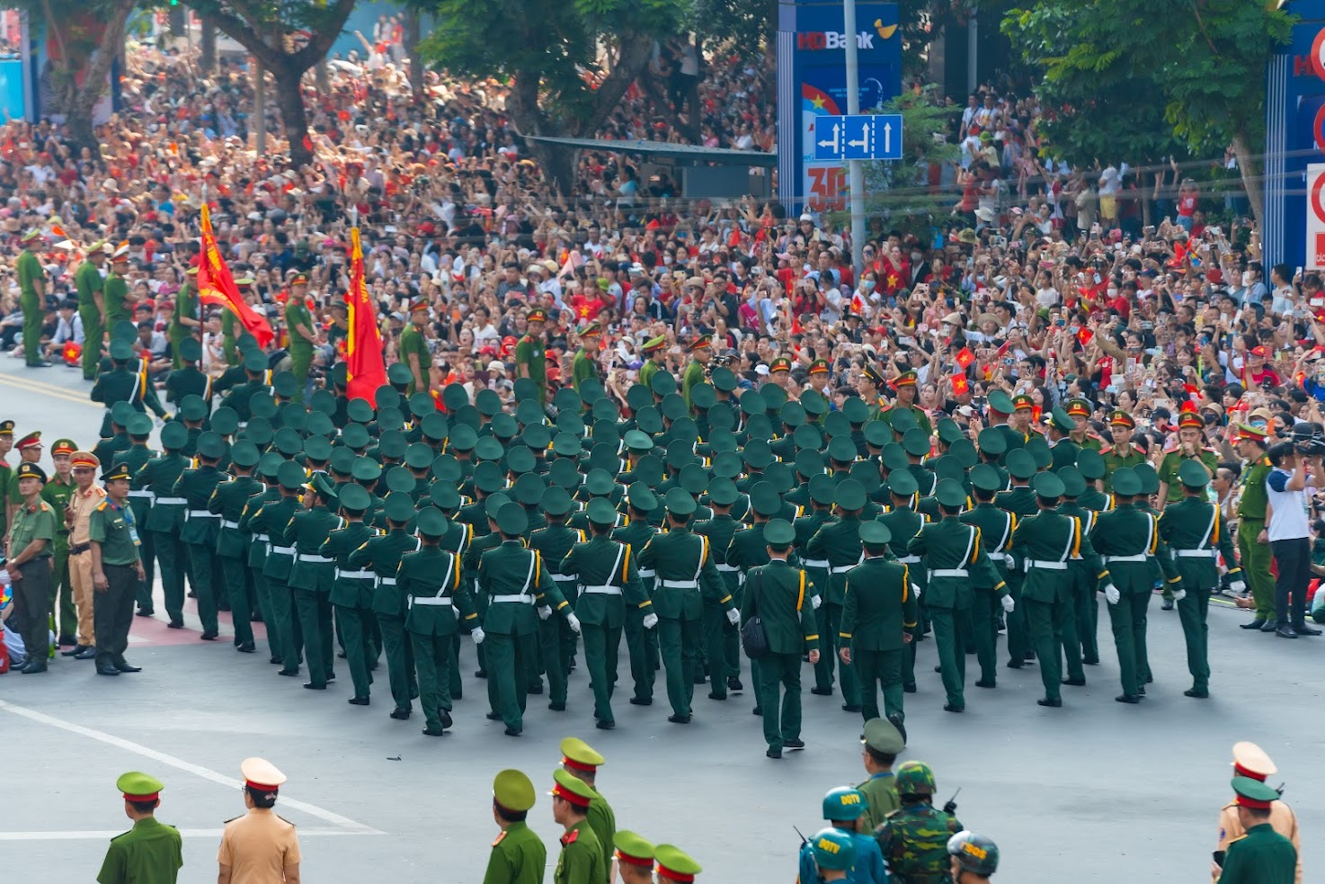 Minh chứng rõ nét cho sự trưởng thành toàn diện của lực lượng vũ trang nhân dân Việt Nam- Ảnh 10. Minh chứng rõ nét cho sự trưởng thành toàn diện của lực lượng vũ trang nhân dân Việt Nam- Ảnh 10.