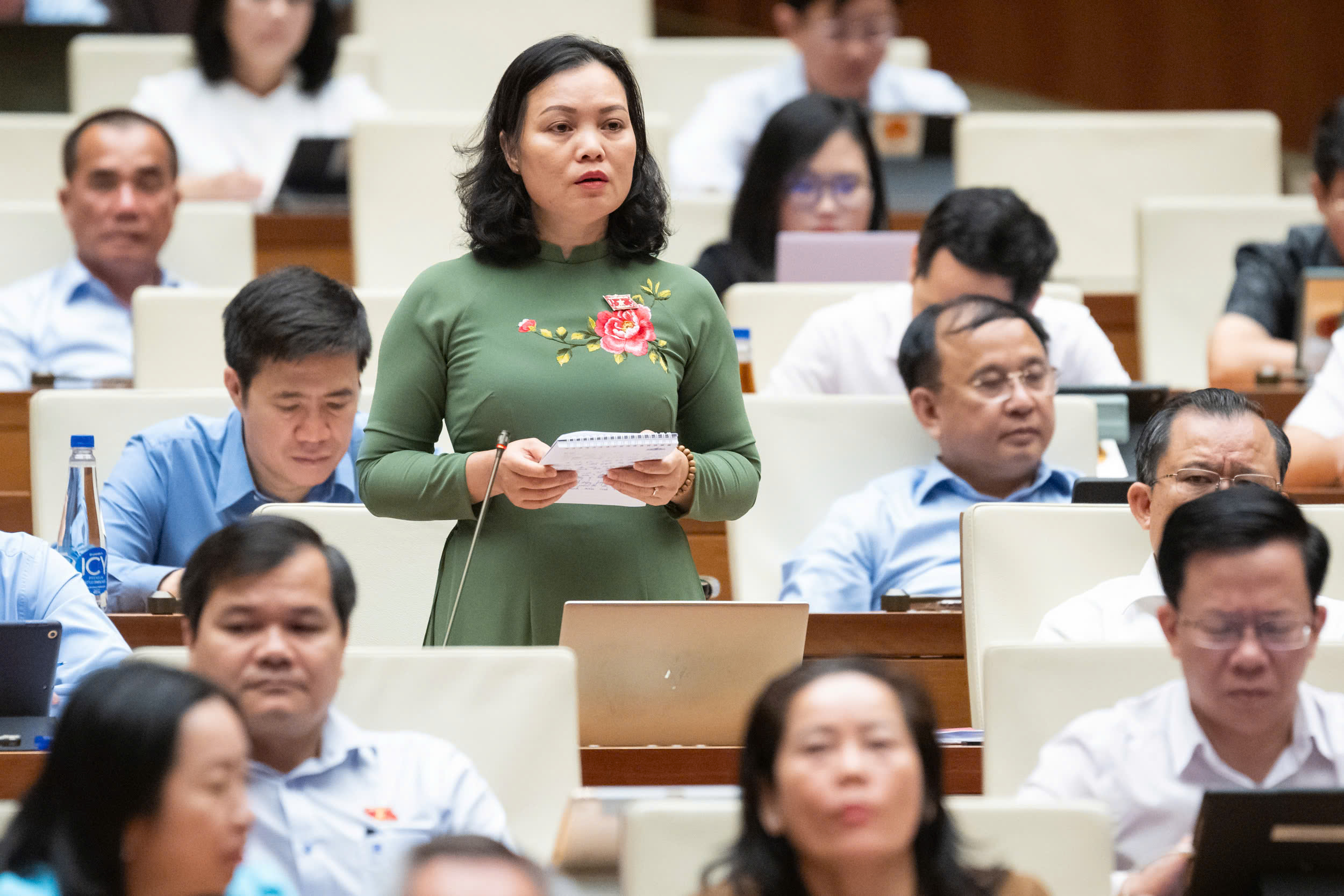 Hoa hậu, diễn viên không biết gì về sản phẩm nhưng vẫn quảng cáo vì có hình ảnh đẹp- Ảnh 3. Hoa hậu, diễn viên không biết gì về sản phẩm nhưng vẫn quảng cáo vì có hình ảnh đẹp- Ảnh 3.