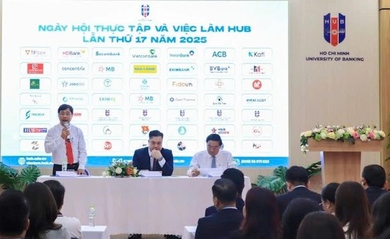 Chìa khóa nâng cao chất lượng đào tạo đại học trong kỷ nguyên số- Ảnh 3. Chìa khóa nâng cao chất lượng đào tạo đại học trong kỷ nguyên số- Ảnh 3.