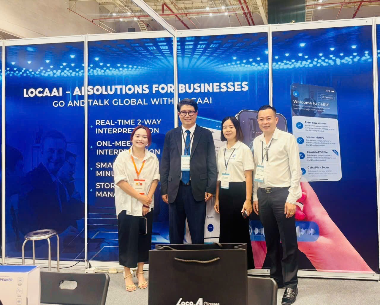 LocaAI gây ấn tượng mạnh tại Smart City Asia 2025 với giải pháp ứng dụng AI phiên dịch hội thảo quốc tế- Ảnh 2. LocaAI gây ấn tượng mạnh tại Smart City Asia 2025 với giải pháp ứng dụng AI phiên dịch hội thảo quốc tế- Ảnh 2.