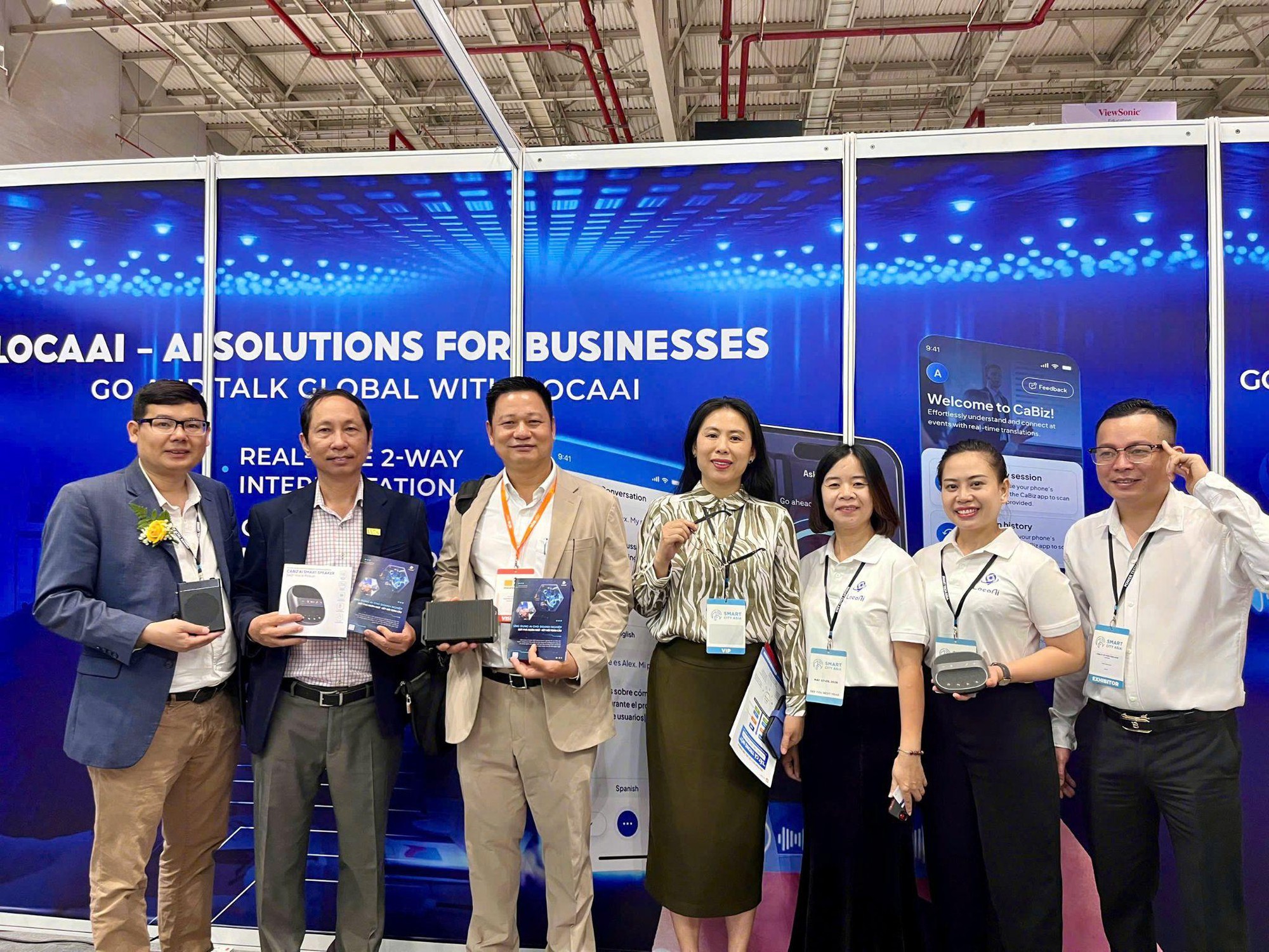 LocaAI gây ấn tượng mạnh tại Smart City Asia 2025 với giải pháp ứng dụng AI phiên dịch hội thảo quốc tế- Ảnh 3. LocaAI gây ấn tượng mạnh tại Smart City Asia 2025 với giải pháp ứng dụng AI phiên dịch hội thảo quốc tế- Ảnh 3.