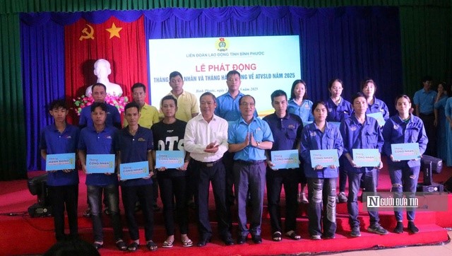 Bình Phước: Phát động Tháng Công nhân - Tháng hành động về an toàn vệ sinh lao động năm 2025- Ảnh 8. Bình Phước: Phát động Tháng Công nhân - Tháng hành động về an toàn vệ sinh lao động năm 2025- Ảnh 8.