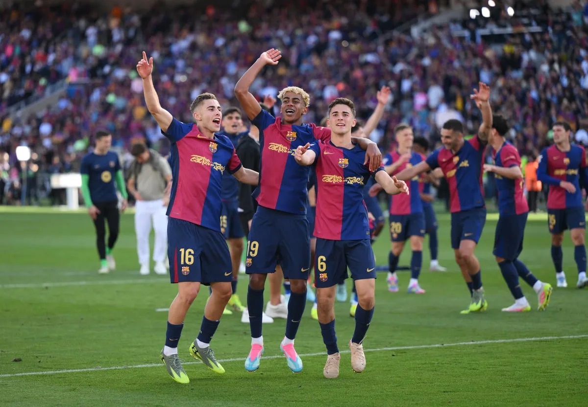 Barcelona tiến gần chức vô địch La Liga sau chiến thắng kịch tính trước Real Madrid. (Ảnh: Getty Images) Barcelona tiến gần chức vô địch La Liga sau chiến thắng kịch tính trước Real Madrid. (Ảnh: Getty Images)