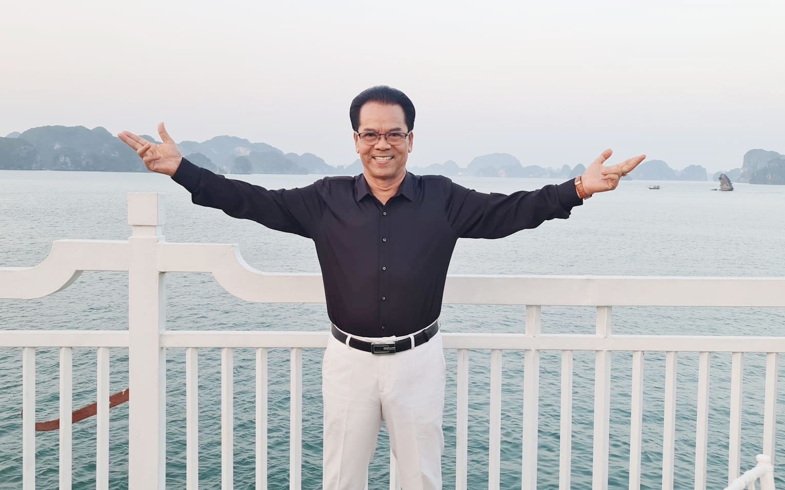Đại tá, NSND Trần Nhượng tuổi 73 vẫn miệt mài đi diễn- Ảnh 7. Đại tá, NSND Trần Nhượng tuổi 73 vẫn miệt mài đi diễn- Ảnh 7.