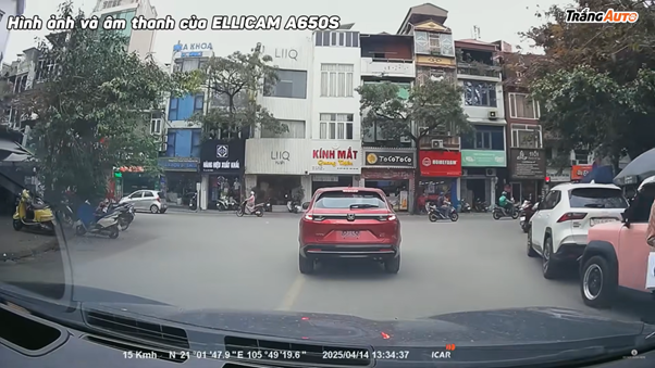 Camera hành trình Ellicam A650S và tính năng chống tràn bộ nhớ ưu việt- Ảnh 3. Camera hành trình Ellicam A650S và tính năng chống tràn bộ nhớ ưu việt- Ảnh 3.