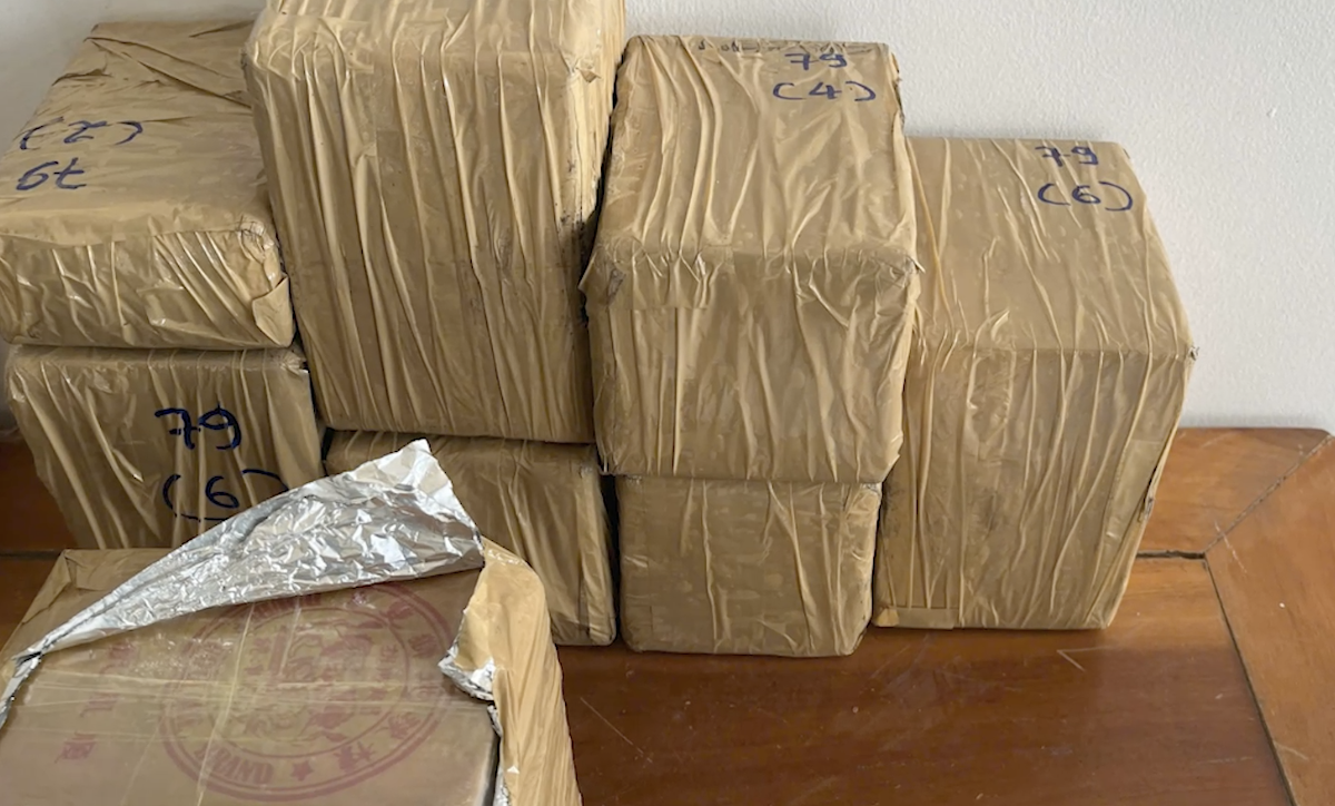 Bắt đối tượng vận chuyển 38 bánh heroin từ Lào về Quảng Nam- Ảnh 1. Bắt đối tượng vận chuyển 38 bánh heroin từ Lào về Quảng Nam- Ảnh 1.
