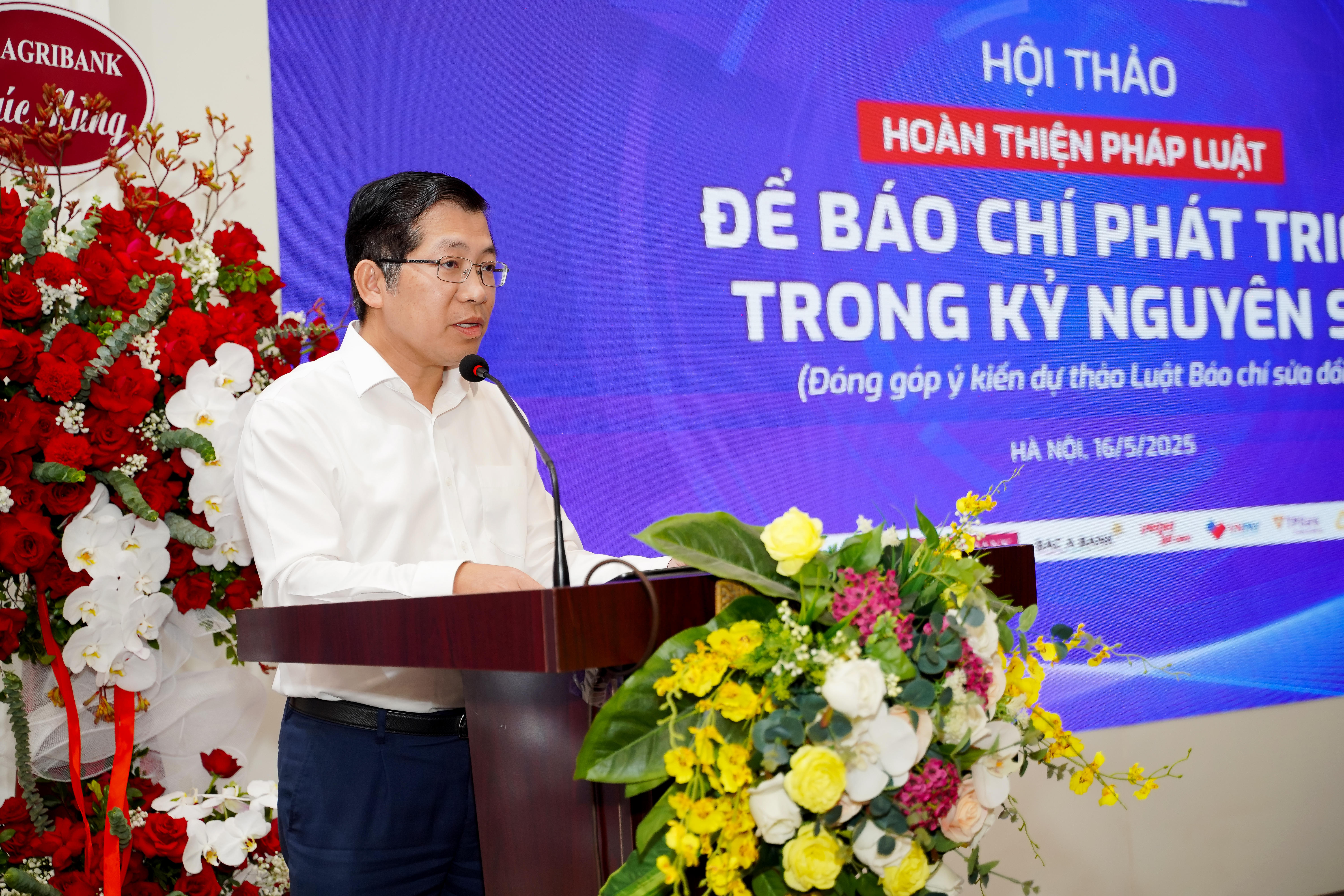 Tạo hành lang pháp lý cho hoạt động báo chí phát triển trong kỷ nguyên số- Ảnh 3. Tạo hành lang pháp lý cho hoạt động báo chí phát triển trong kỷ nguyên số- Ảnh 3.