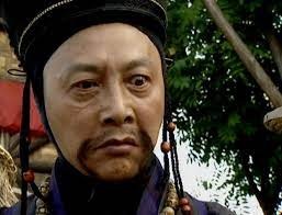 Dư Thượng Hải là lãnh đạo một môn phái chính phái, nhưng lại là kẻ tham lam, nhỏ nhen và tàn nhẫn. Dư Thượng Hải là lãnh đạo một môn phái chính phái, nhưng lại là kẻ tham lam, nhỏ nhen và tàn nhẫn.