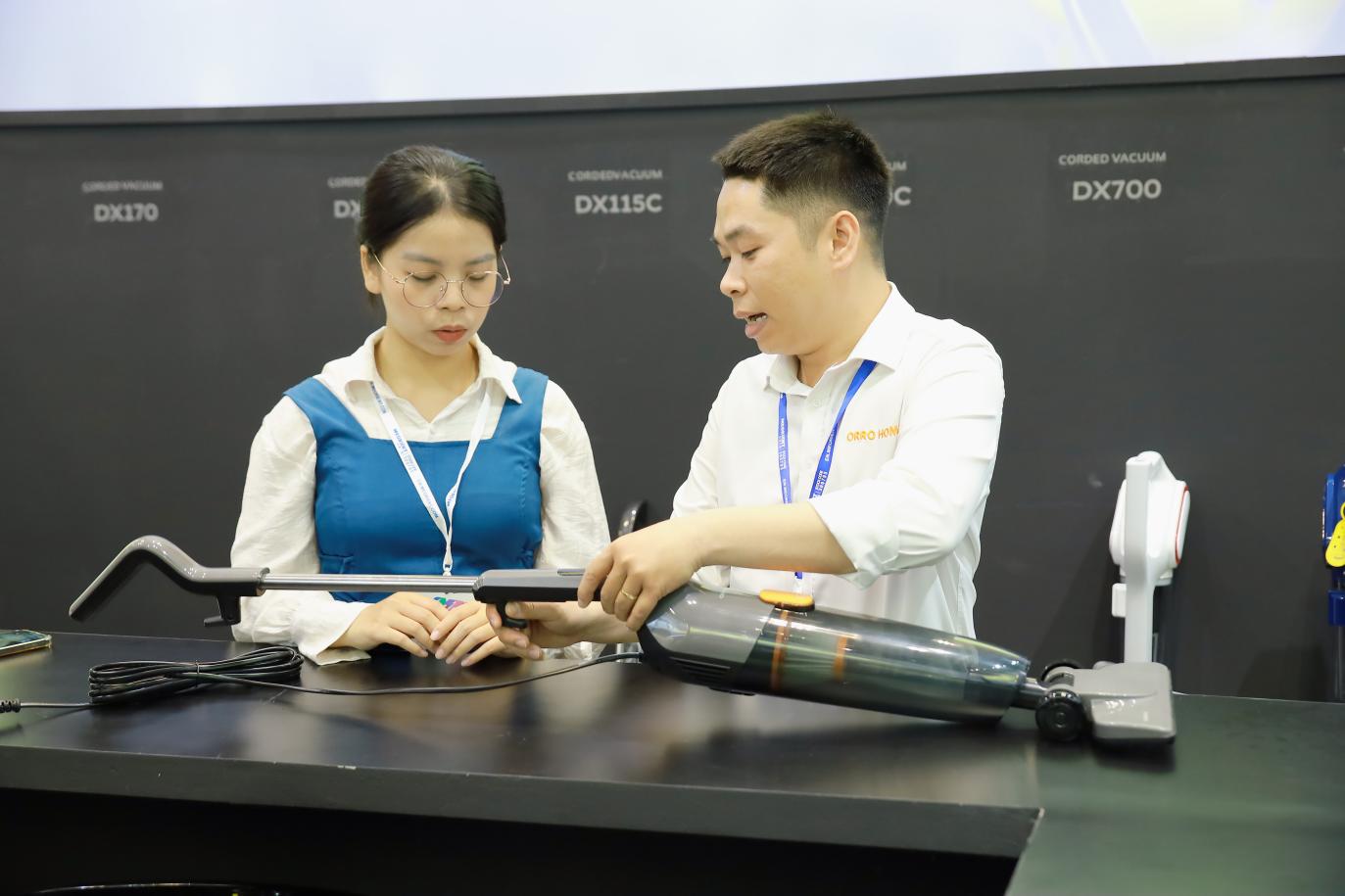 DEERMA ghi dấu ấn mạnh mẽ tại triển lãm China Homelife Vietnam 2025 với loạt sản phẩm gia dụng thông minh- Ảnh 2. IMG_5905