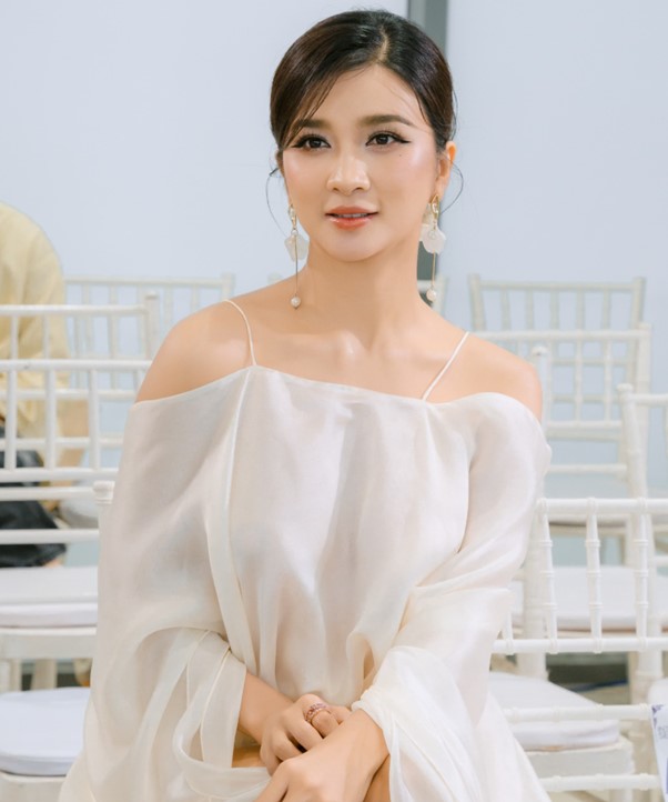 NSƯT Kim Tuyến - mỹ nhân tài sắc của màn ảnh Việt, sở hữu nhà mặt tiền Quận 1, U40 vẫn lẻ bóng- Ảnh 1. NSƯT Kim Tuyến - mỹ nhân tài sắc của màn ảnh Việt, sở hữu nhà mặt tiền Quận 1, U40 vẫn lẻ bóng- Ảnh 1.
