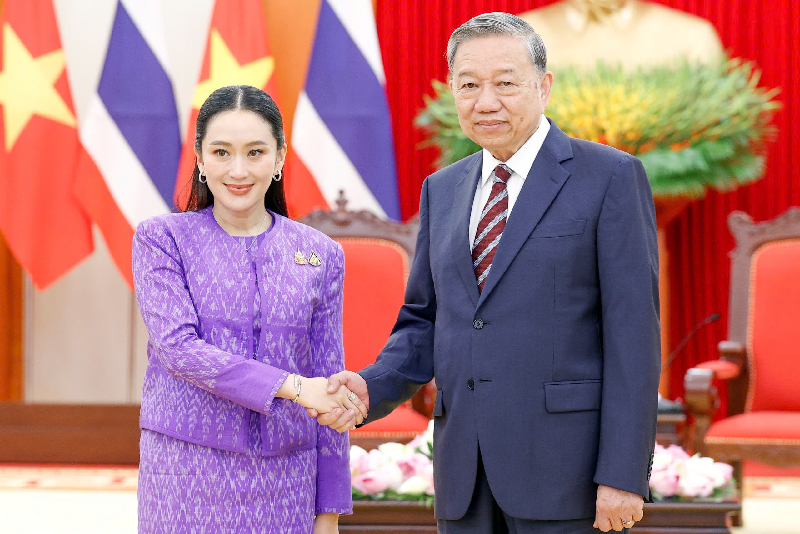 Tổng Bí thư Tô Lâm tiếp Thủ tướng Thái Lan - Ảnh 3. Tổng Bí thư Tô Lâm tiếp Thủ tướng Thái Lan - Ảnh 3.
