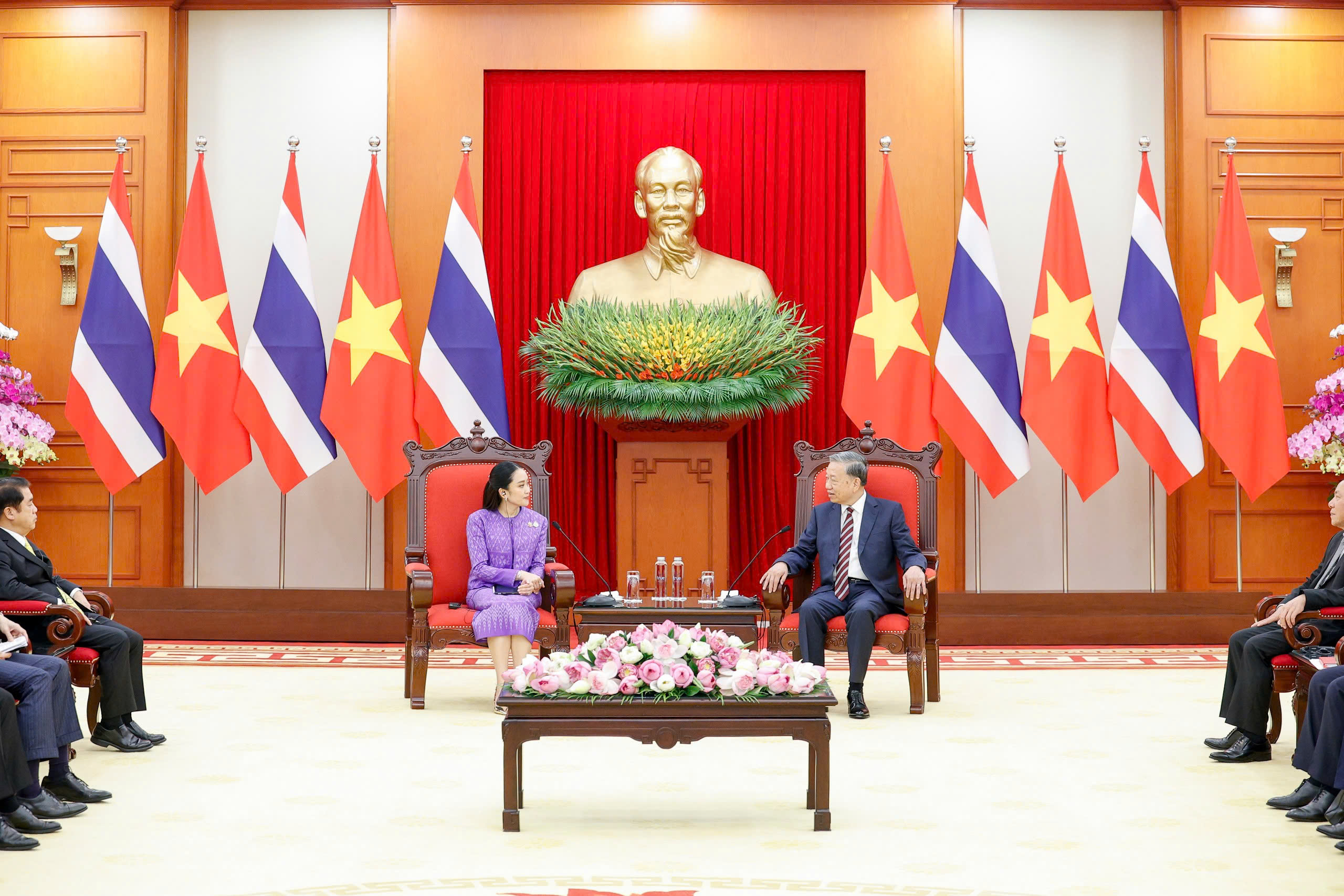 Tổng Bí thư Tô Lâm tiếp Thủ tướng Thái Lan - Ảnh 4. Tổng Bí thư Tô Lâm tiếp Thủ tướng Thái Lan - Ảnh 4.