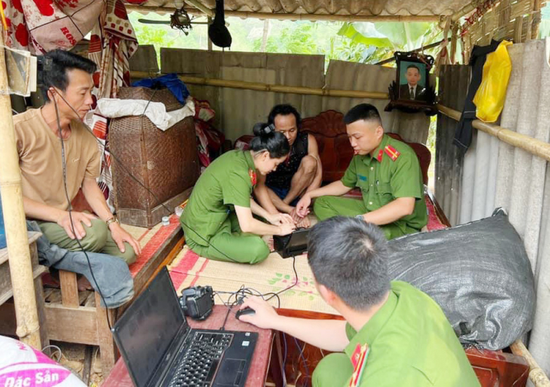 Nghệ An: Gỡ "nút thắt" để tạo đột phá trong chuyển đổi số và phát triển khoa học công nghệ- Ảnh 2. Nghệ An: Gỡ "nút thắt" để tạo đột phá trong chuyển đổi số và phát triển khoa học công nghệ- Ảnh 2.
