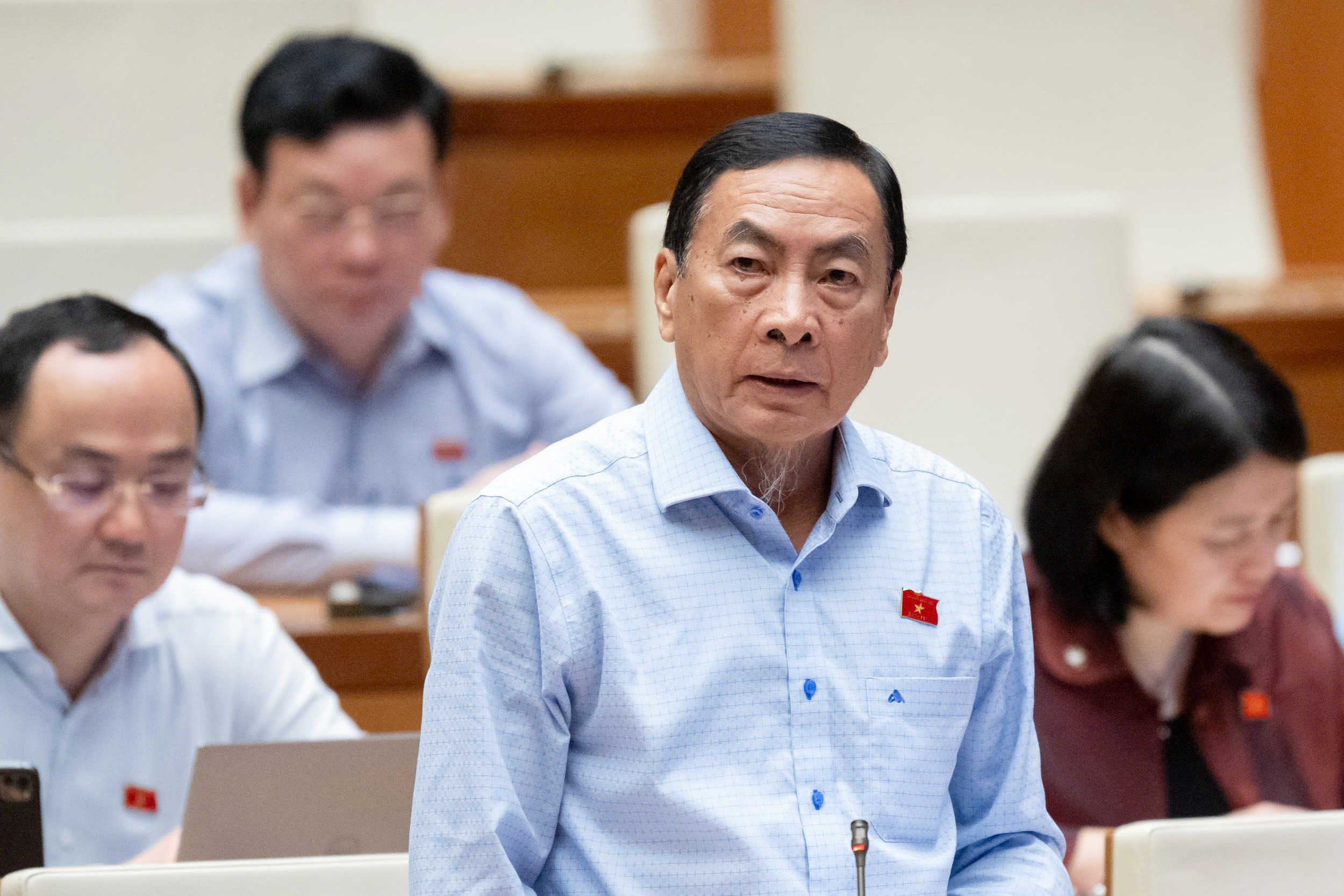 Cần dựng hàng rào chống nạn "xâm lăng" của hàng nhập khẩu kém chất lượng- Ảnh 2. Cần dựng hàng rào chống nạn "xâm lăng" của hàng nhập khẩu kém chất lượng- Ảnh 2.