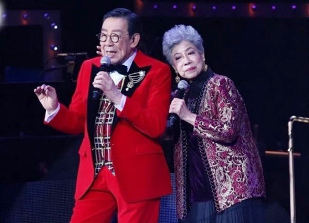 Nữ diễn viên đóng vai ác ấn tượng nhất trong phim Kim Dung TVB, gặp được "đúng người" ở tuổi U90- Ảnh 7. Nữ diễn viên đóng vai ác ấn tượng nhất trong phim Kim Dung TVB, gặp được "đúng người" ở tuổi U90- Ảnh 7.