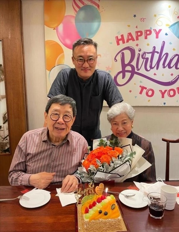 Nữ diễn viên đóng vai ác ấn tượng nhất trong phim Kim Dung TVB, gặp được "đúng người" ở tuổi U90- Ảnh 9. Nữ diễn viên đóng vai ác ấn tượng nhất trong phim Kim Dung TVB, gặp được "đúng người" ở tuổi U90- Ảnh 9.