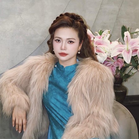 Nhung của Phía trước là bầu trời sau 24 năm, đời tư kín tiếng, nhan sắc thăng hạng- Ảnh 9. Nhung của Phía trước là bầu trời sau 24 năm, đời tư kín tiếng, nhan sắc thăng hạng- Ảnh 9.