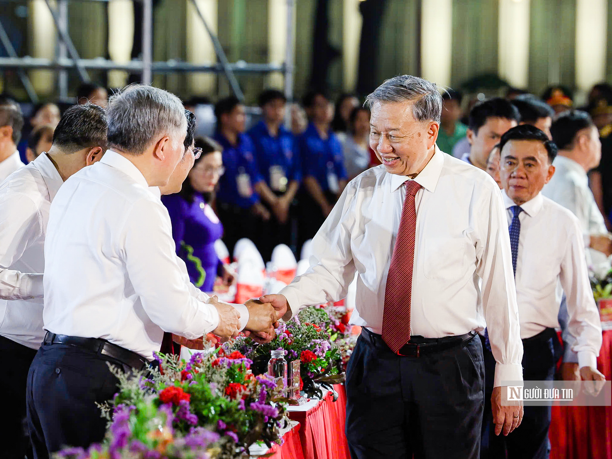 Đặc sắc chương trình nghệ thuật “Người là Hồ Chí Minh”- Ảnh 2. Đặc sắc chương trình nghệ thuật “Người là Hồ Chí Minh”- Ảnh 2.