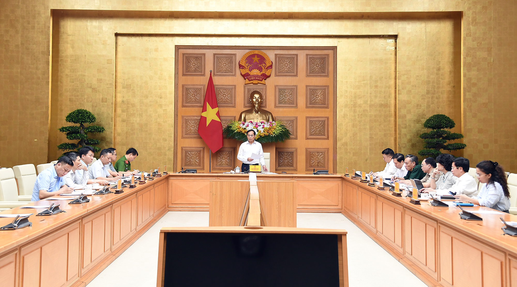 Cao điểm truy quét hàng giả: Tiến hành kiểm tra ngay khi người dân có phản ánh- Ảnh 1. Cao điểm truy quét hàng giả: Tiến hành kiểm tra ngay khi người dân có phản ánh- Ảnh 1.