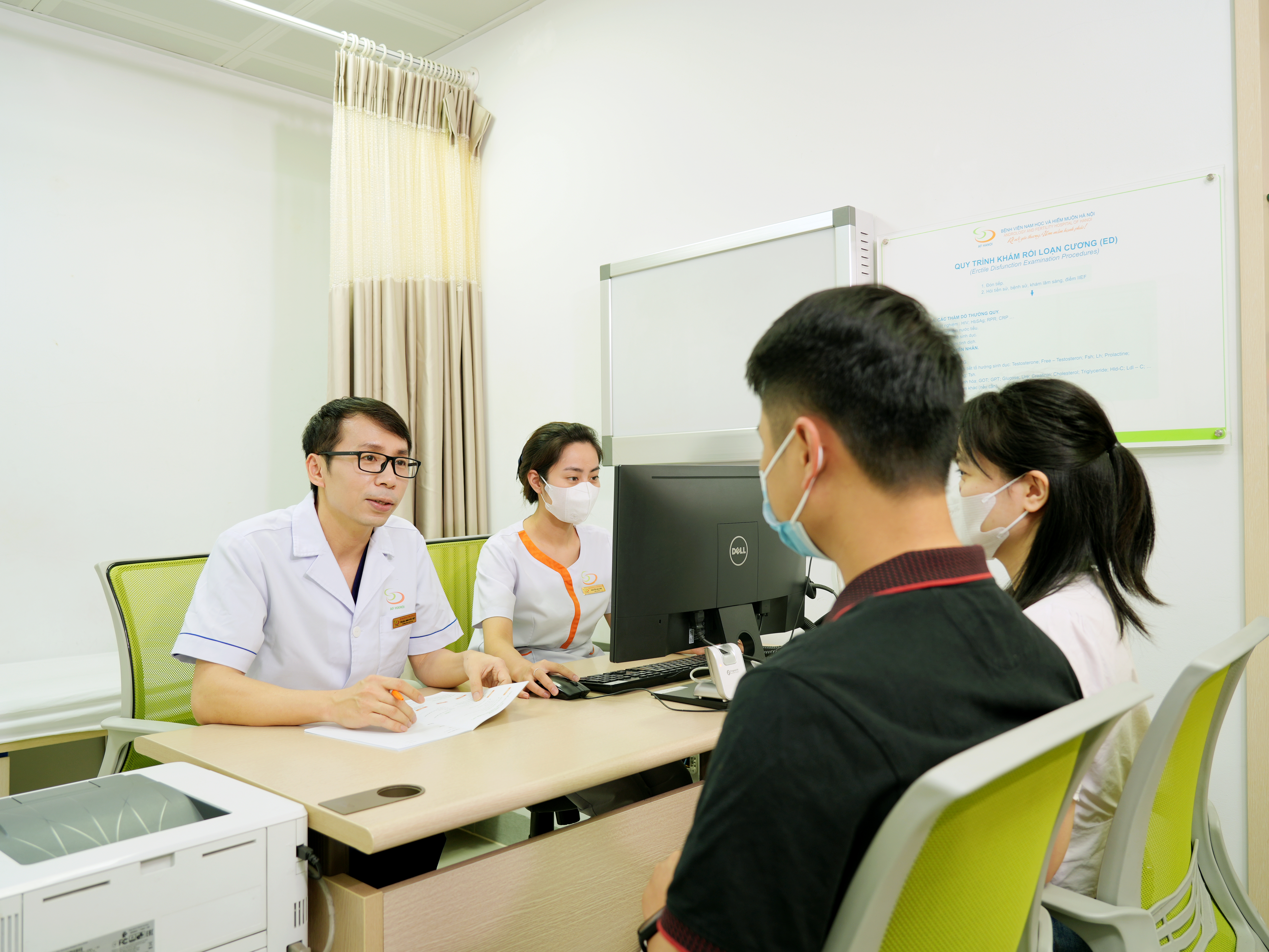 Biết chồng mắc bệnh hiếm khó có con, người vợ vẫn quyết cưới và cái kết- Ảnh 1. Biết chồng mắc bệnh hiếm khó có con, người vợ vẫn quyết cưới và cái kết- Ảnh 1.