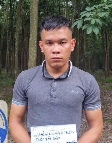 Bắt giữ đối tượng chuyên rình mò phụ nữ để cướp tài sản và hiếp dâm- Ảnh 1. Bắt giữ đối tượng chuyên rình mò phụ nữ để cướp tài sản và hiếp dâm- Ảnh 1.