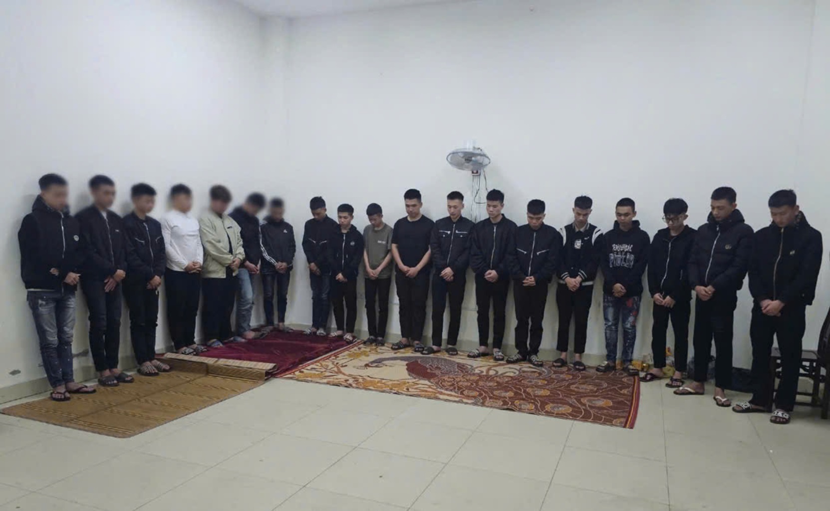 Nghệ An: Tăng cường xử lý nghiêm thanh thiếu niên, học sinh vi phạm pháp luật về trật tự- Ảnh 2. Nghệ An: Tăng cường xử lý nghiêm thanh thiếu niên, học sinh vi phạm pháp luật về trật tự- Ảnh 2.